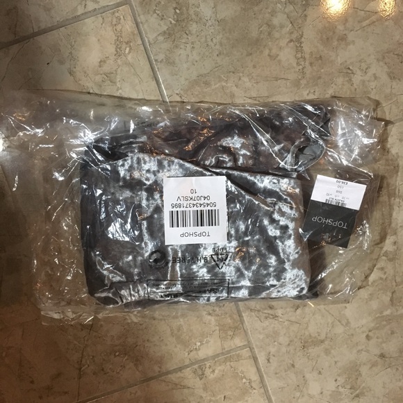 Last chance! TOPSHOP Crushed Velvet Cut Out Dress - Picture 8 of 8