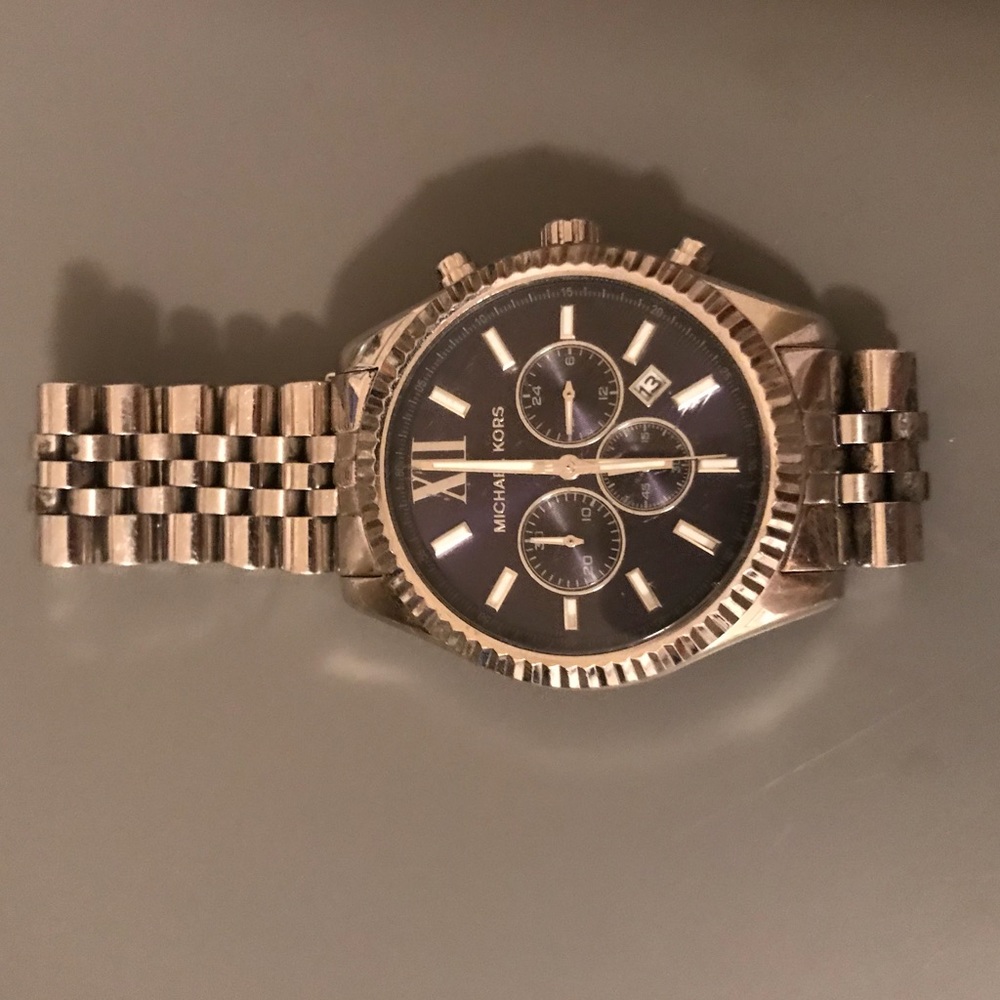 Men’s silver Michael Kors watch