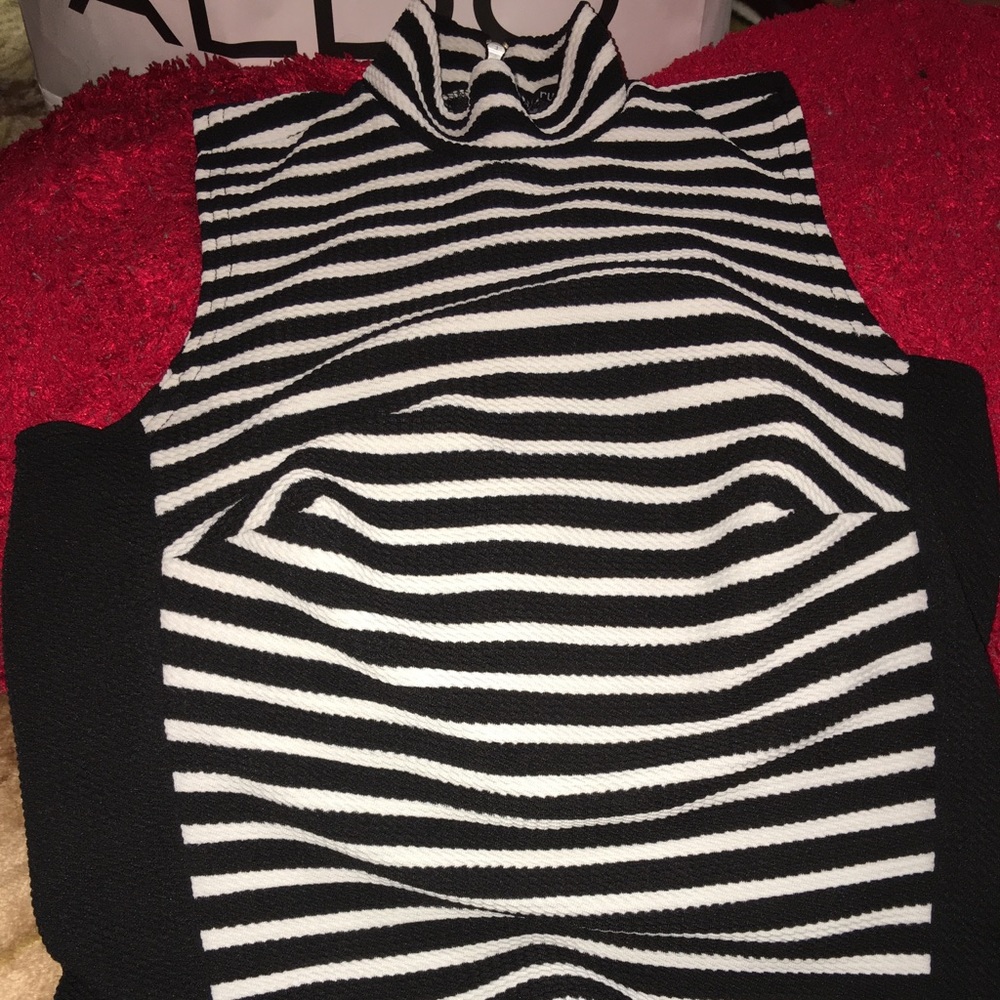 Rue 21 turtle neck Top