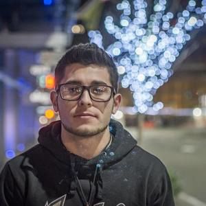 Meet your Posher, Julian