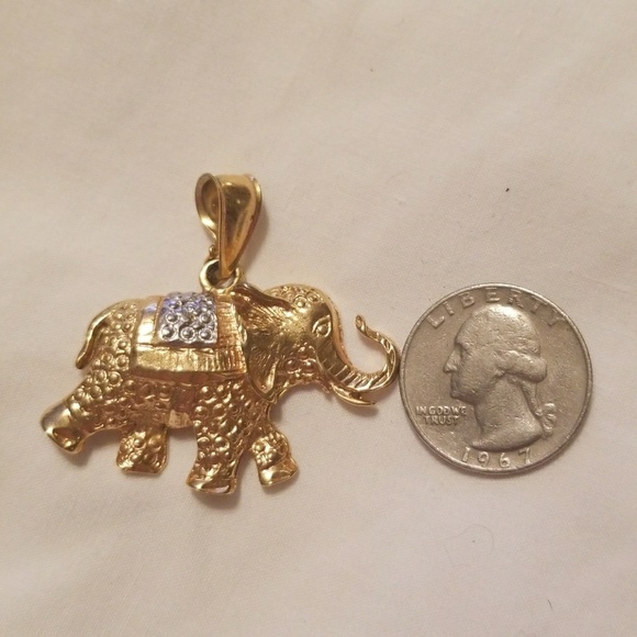 Elephant charm - Picture 3 of 3