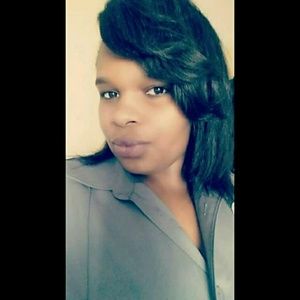 Meet your Posher, Kavena