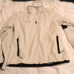 Columbia zip up jacket