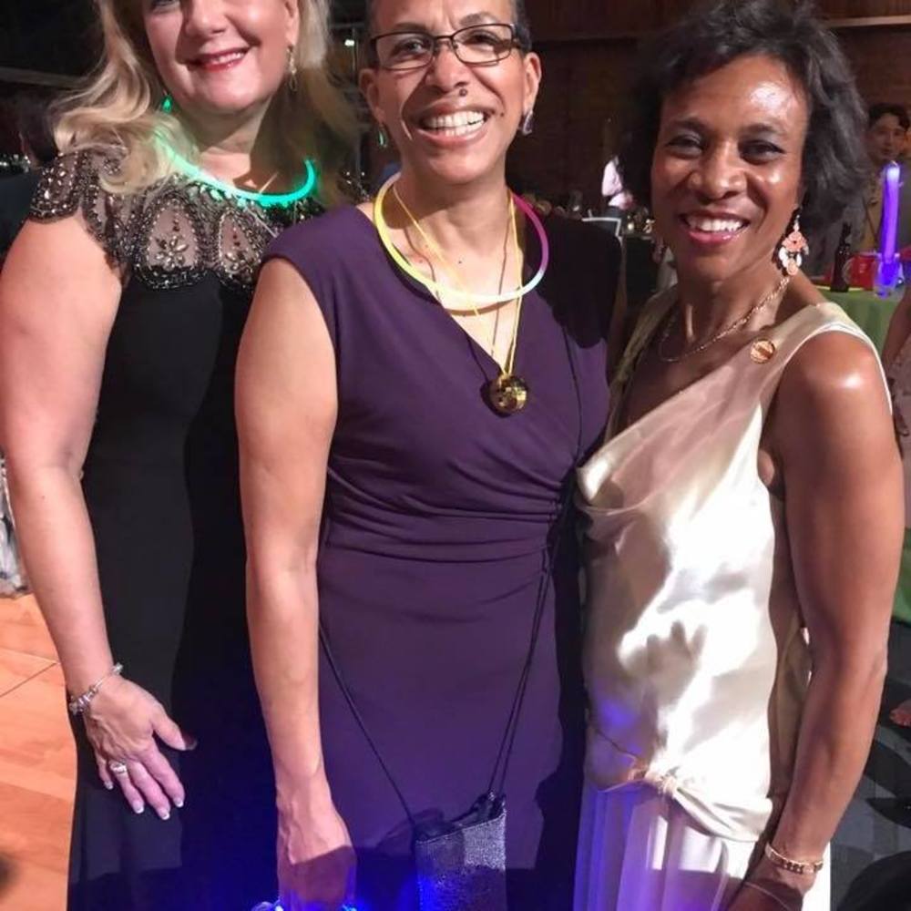 Meet your Posher, Victoria