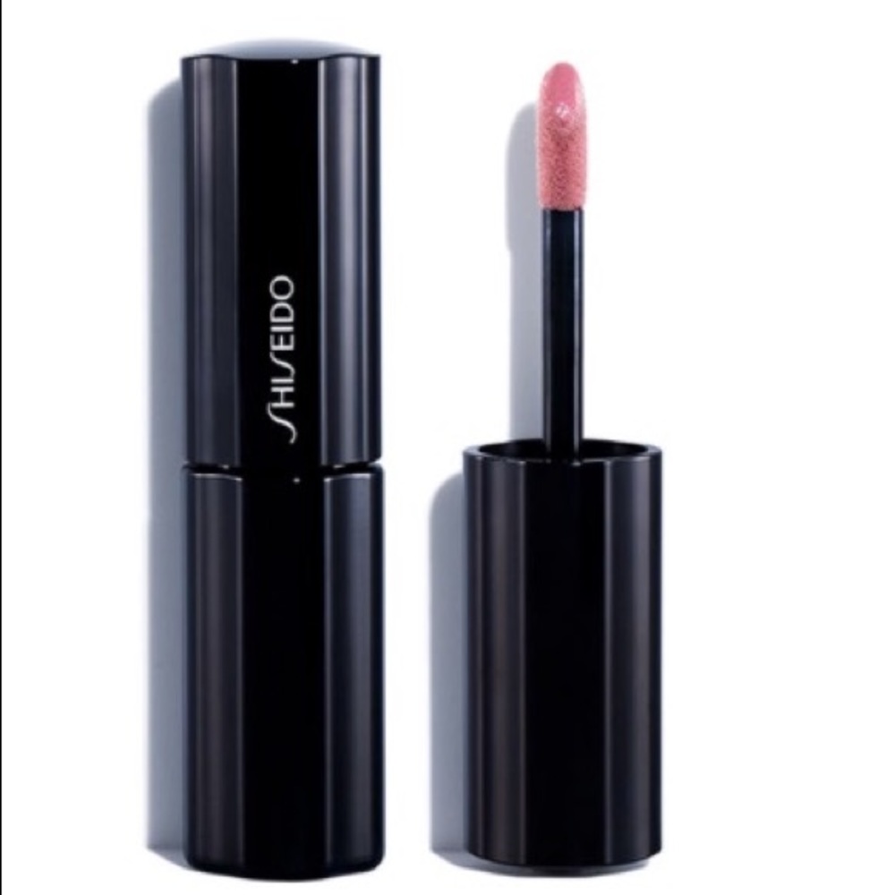 Shiseido Lacquer Rouge PK226