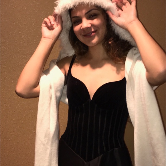 Black Tahari Evening Gown - Picture 2 of 2