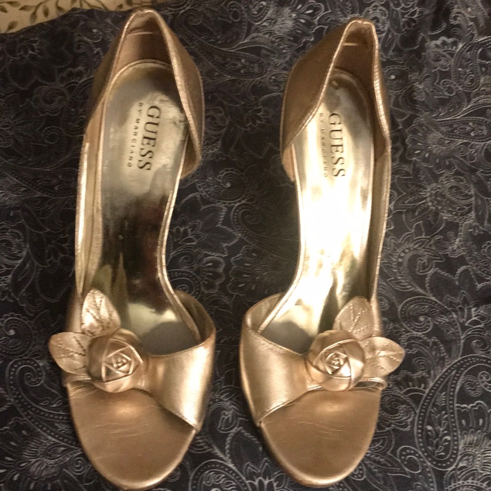 Guess by Marciano gold heels