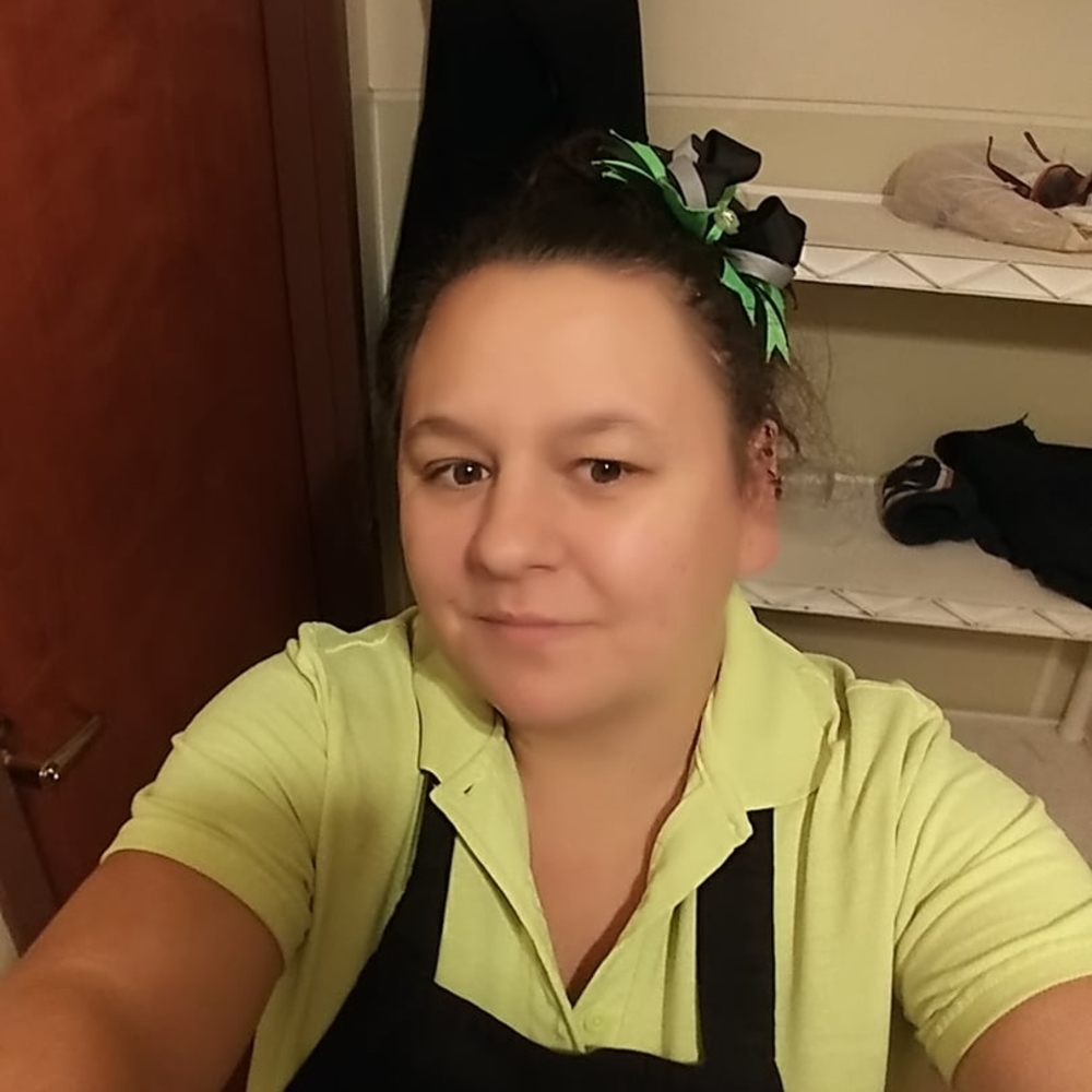 Meet your Posher, Amber