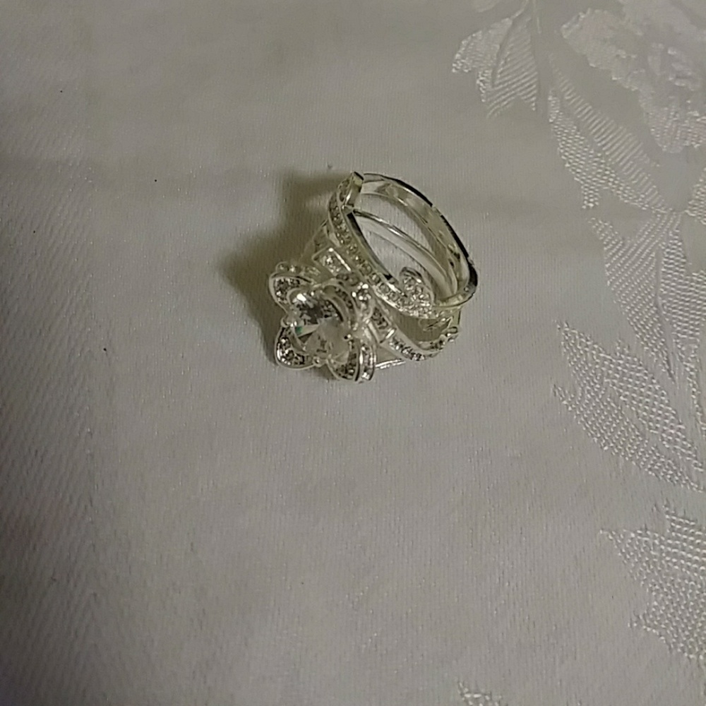 2 Silver Flower Ring