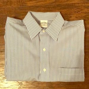 Brooks Brothers Button Down 15.5/34