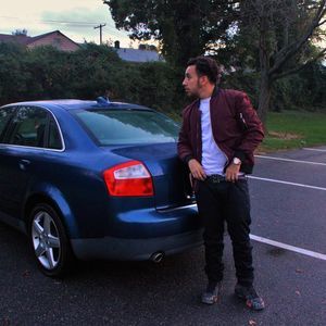 Meet your Posher, Manuel