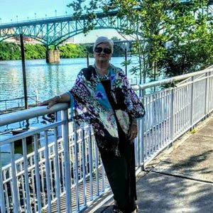 Meet your Posher, Gail