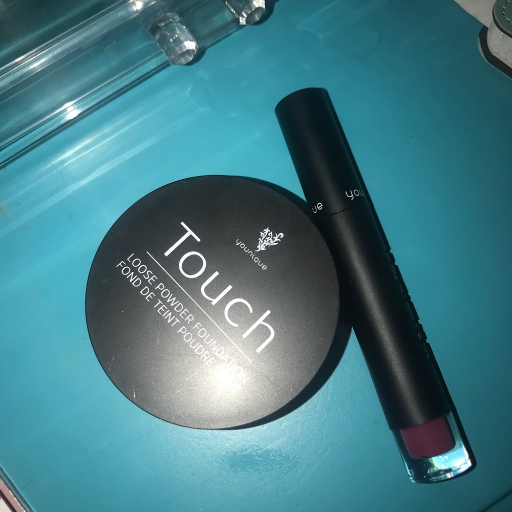 Younique bundle *PRIVATE LISTING*