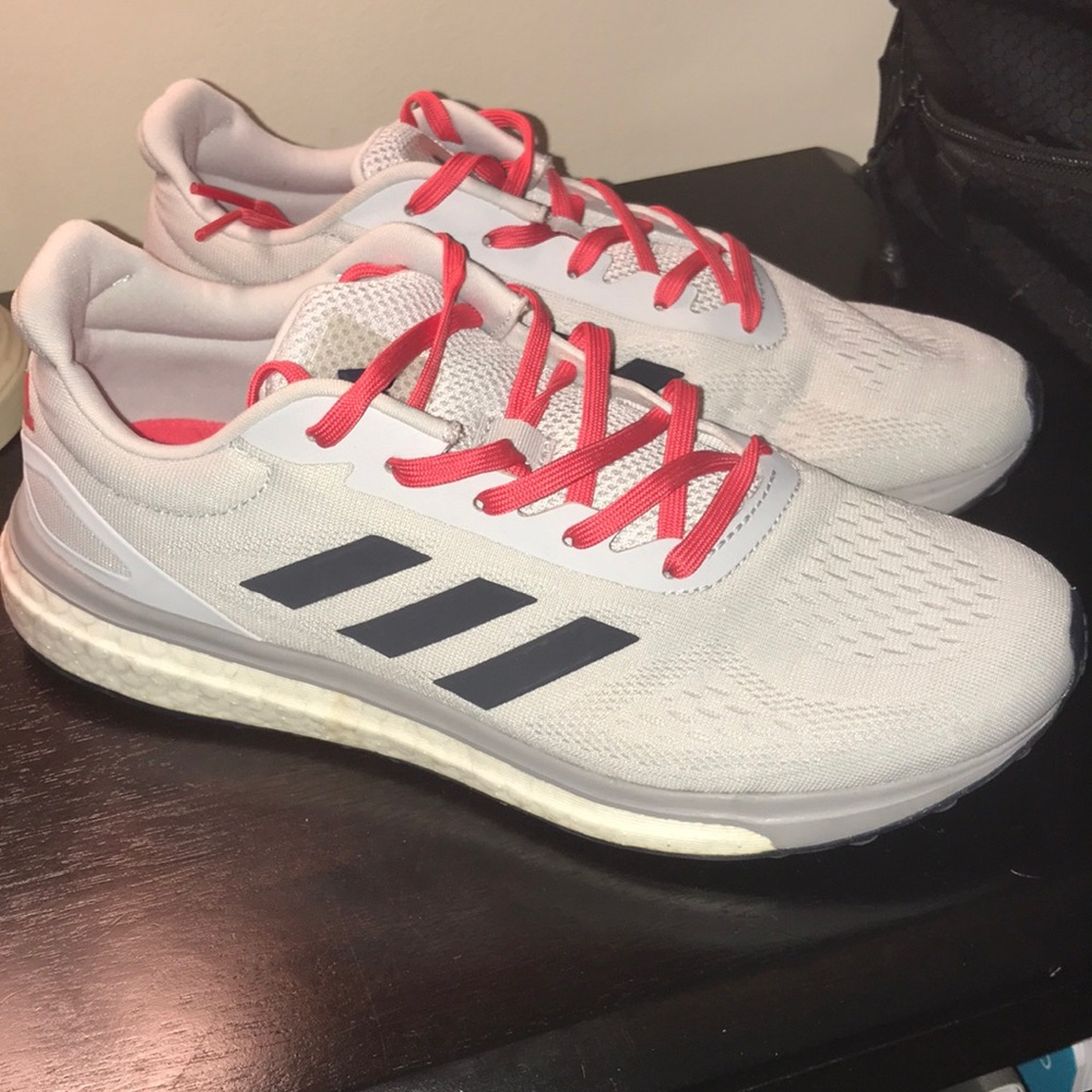 Adidas Response Boost