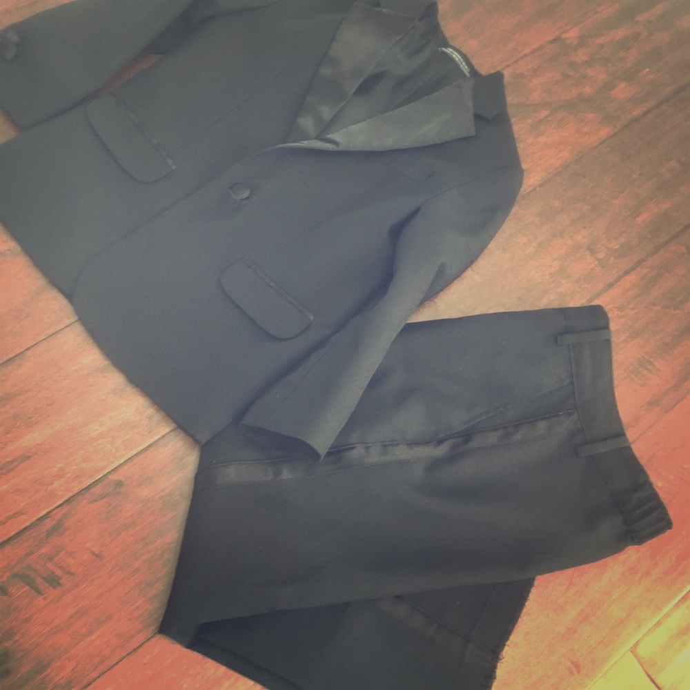Nautica Tuxedo - Boys Size 5 Regular