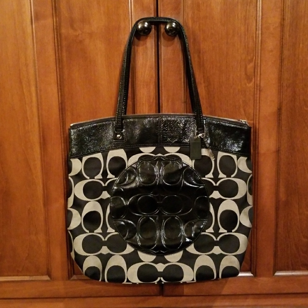 Coach shoulder purse
