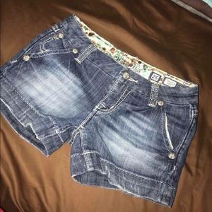 Miss me shorts