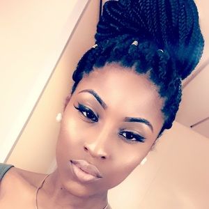 Meet your Posher, Amber