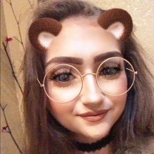 Meet your Posher, Hailey