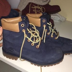 NAVY TIMBERLANDS