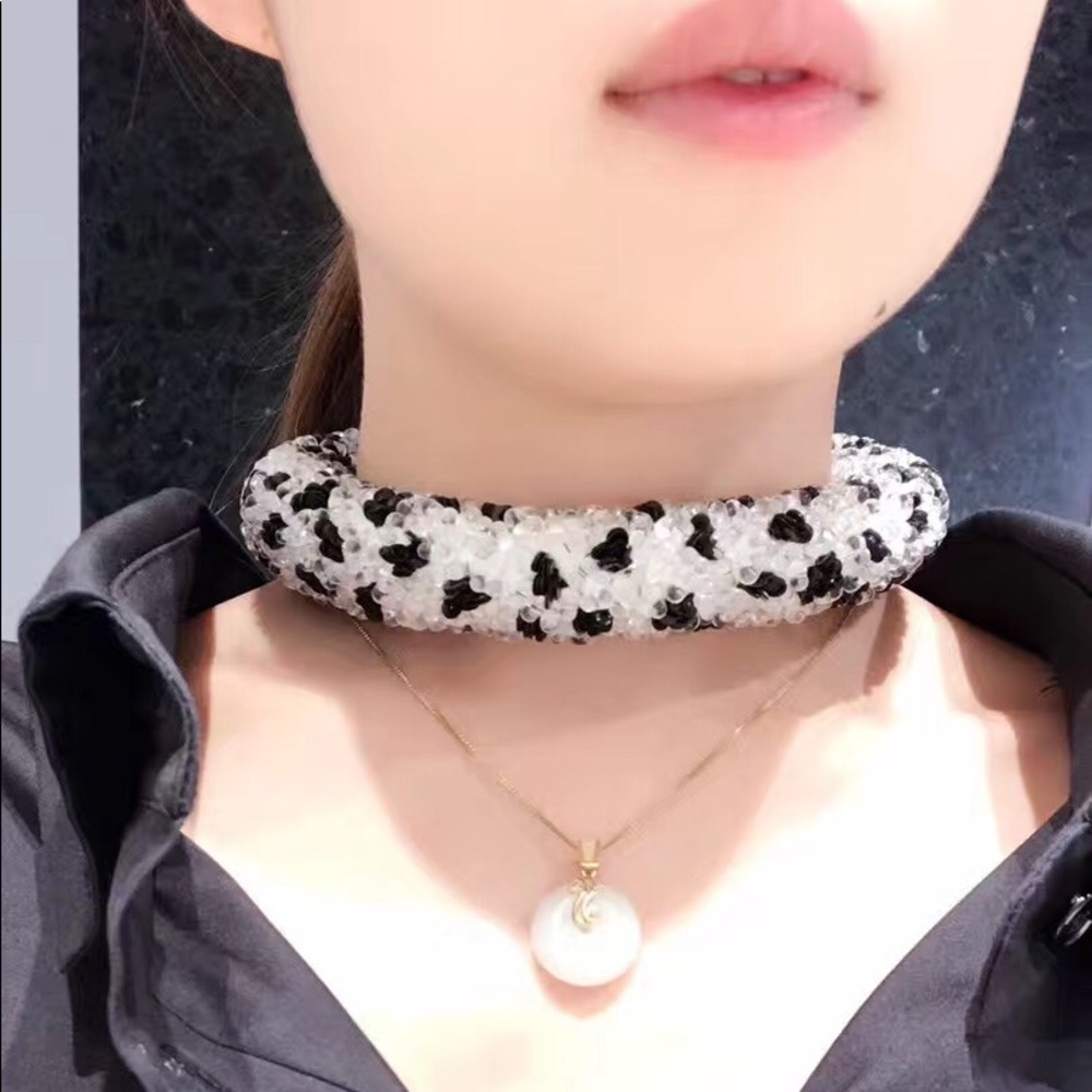 🎉FLASH SALE🎉Authentic Balenciaga fashion choker
