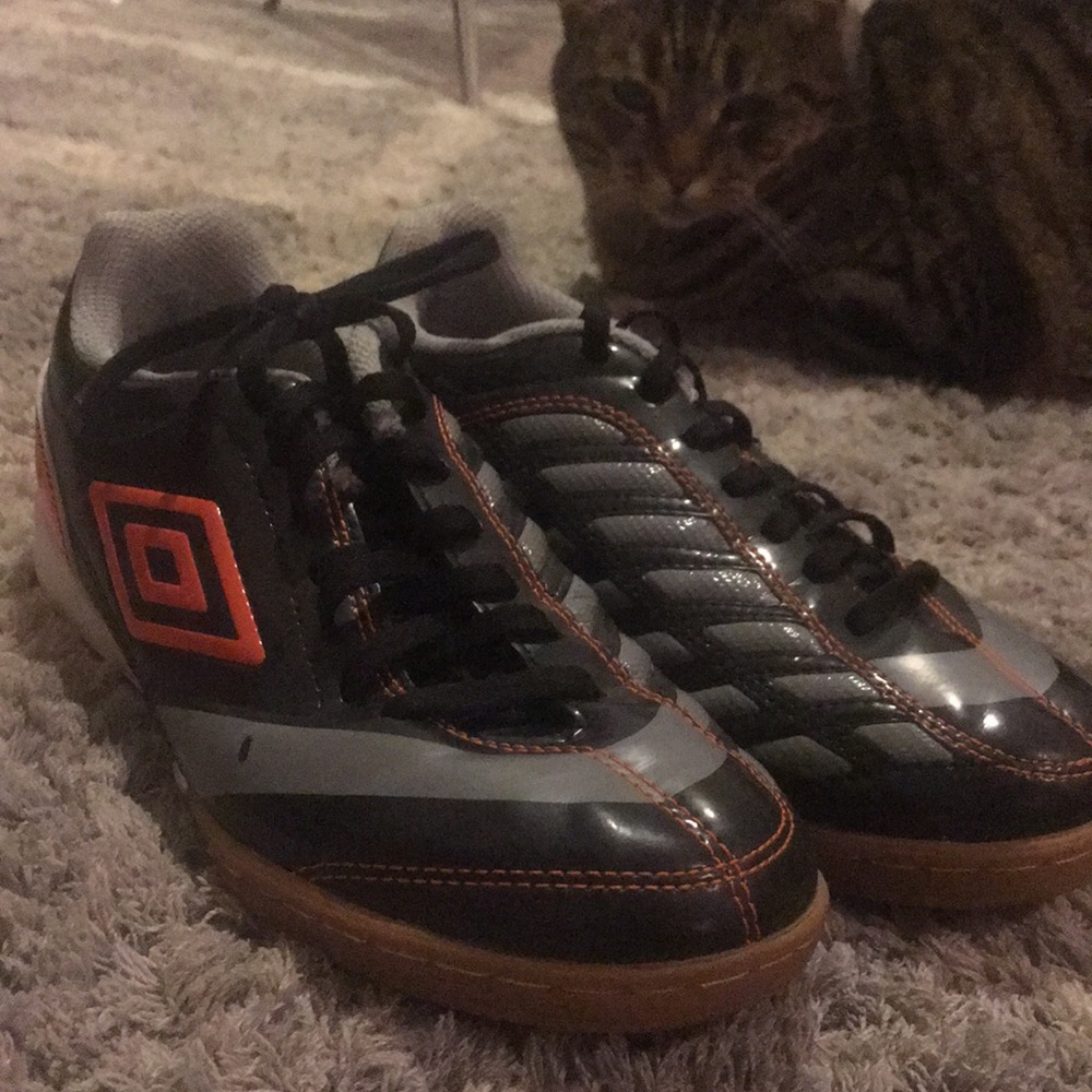 Umbro Indoor Soccer Shoes
