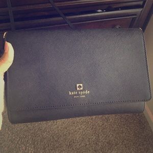 Black Kate Spade purse