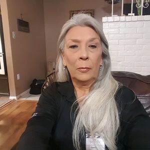 Meet your Posher, Sonia