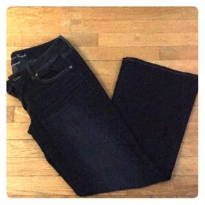 AE favorite boyfriend jeans