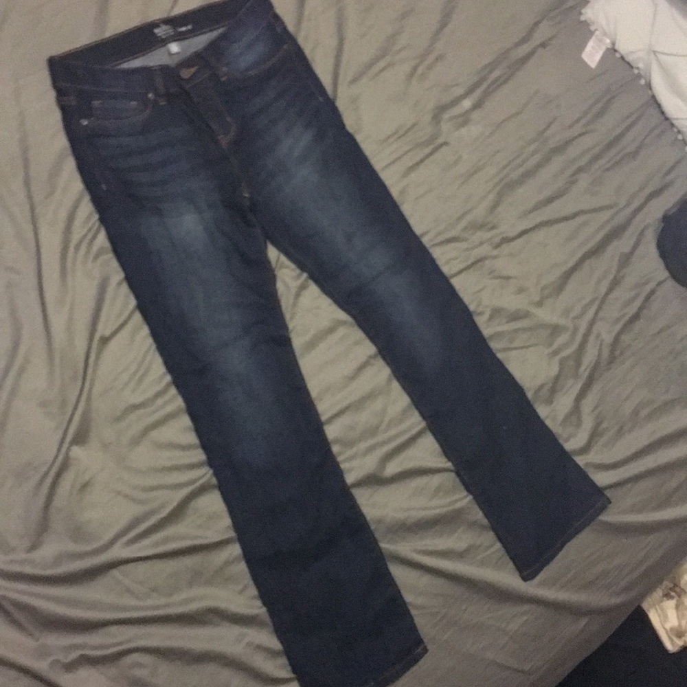 💜 MAKE AN OFFER 💜 Bootcut Denim Jeans SOHO