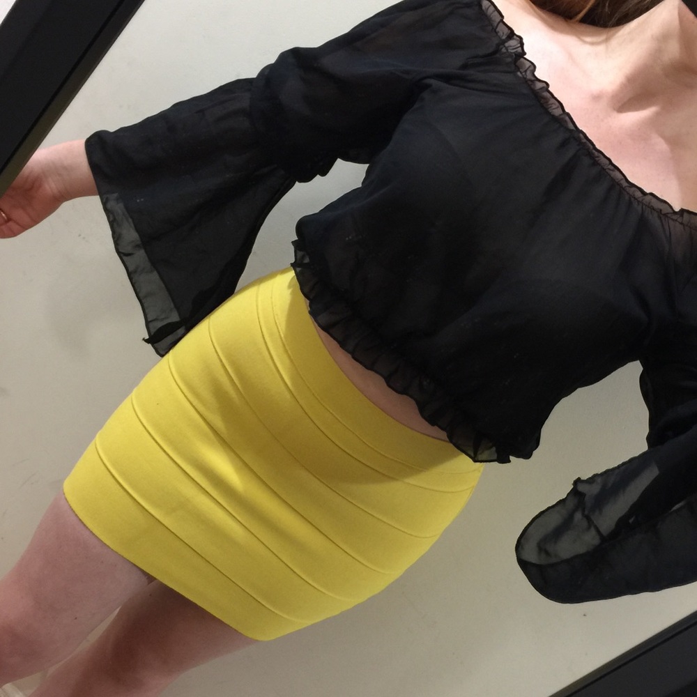 Yellow Stretch Skirt - Picture 2 of 4