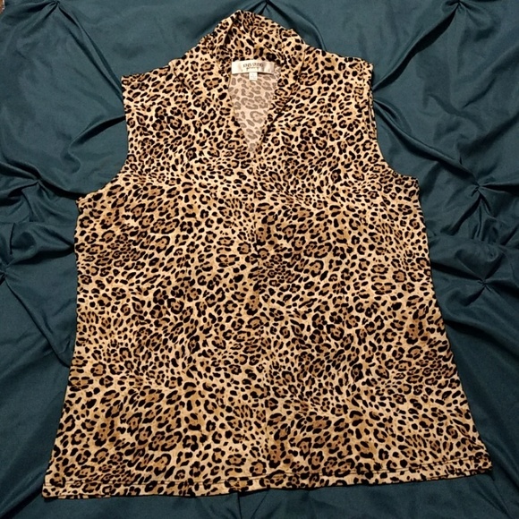 ❌SOLD❌ Jones Studio Separates Blouse - Picture 1 of 3