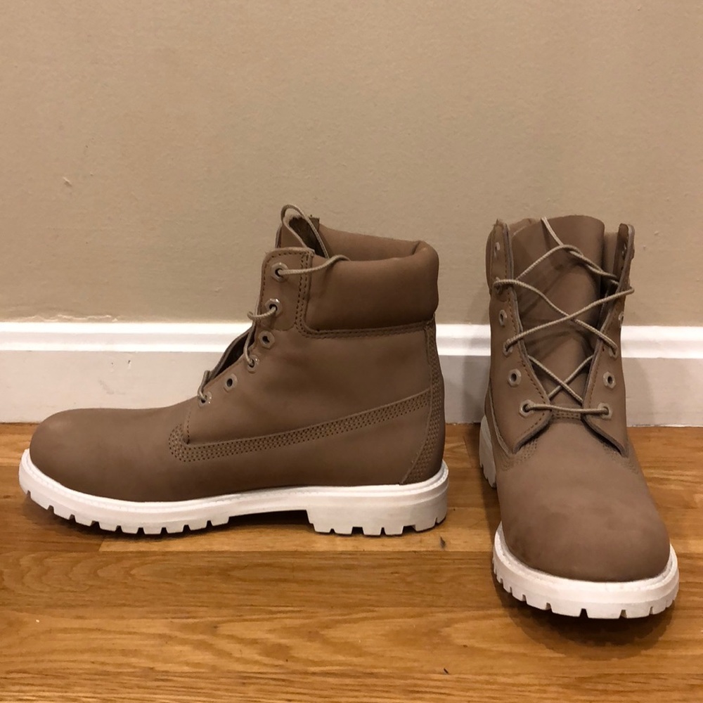 Women’s Premium Timberland Boots