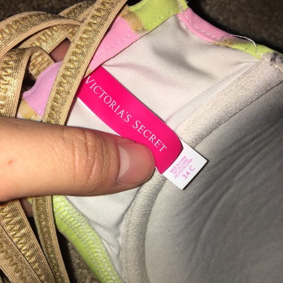 Victoria’s Secret Bikini Top - Picture 4 of 5