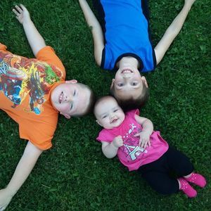 Meet your Posher, Casandra