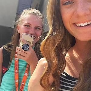 Meet your Posher, Mackenzie