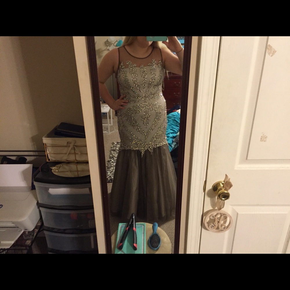 Prom dress