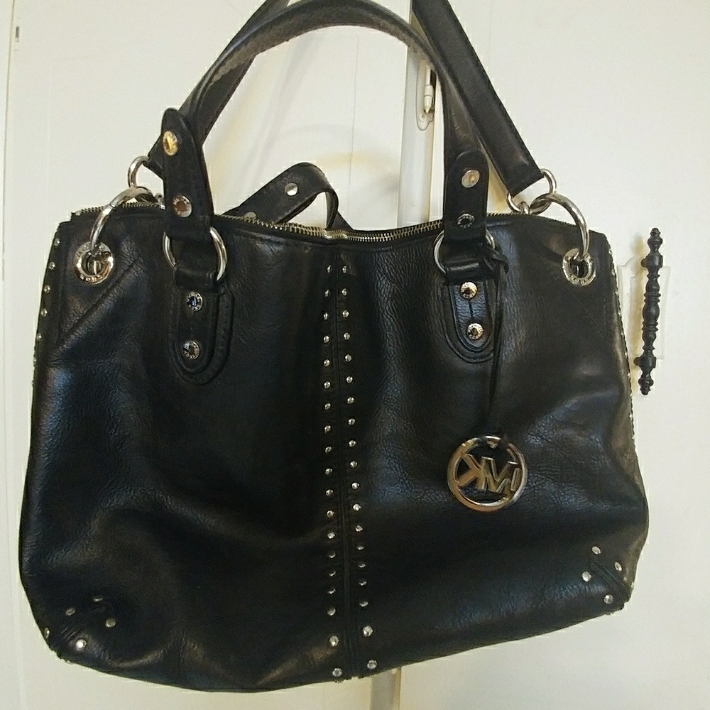 Michael Kors black leather purse