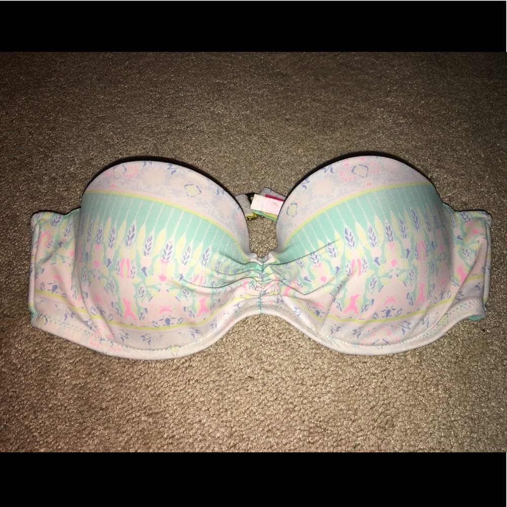 Victoria’s Secret Bikini Top