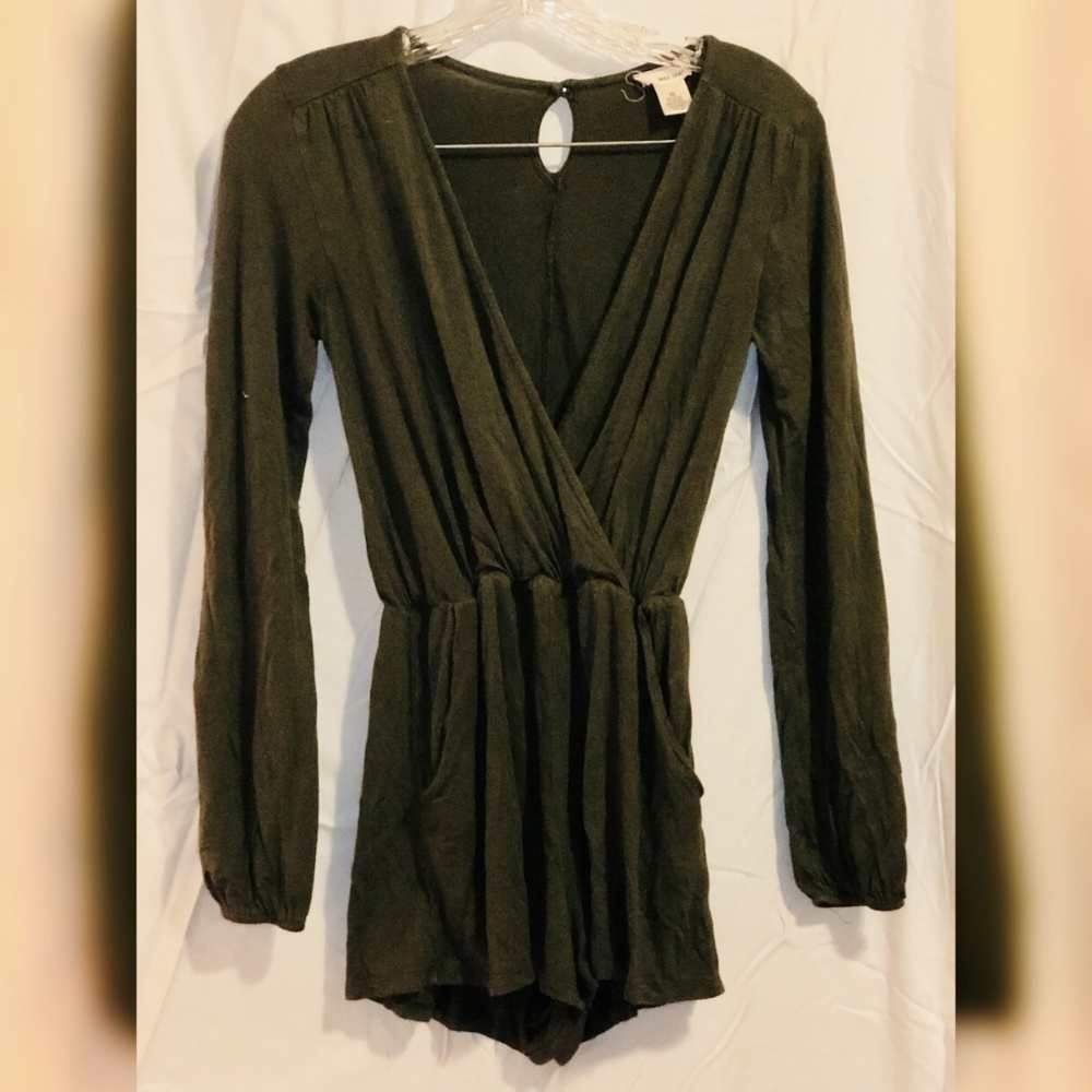 Green romper