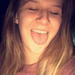 Meet your Posher, Kelsey