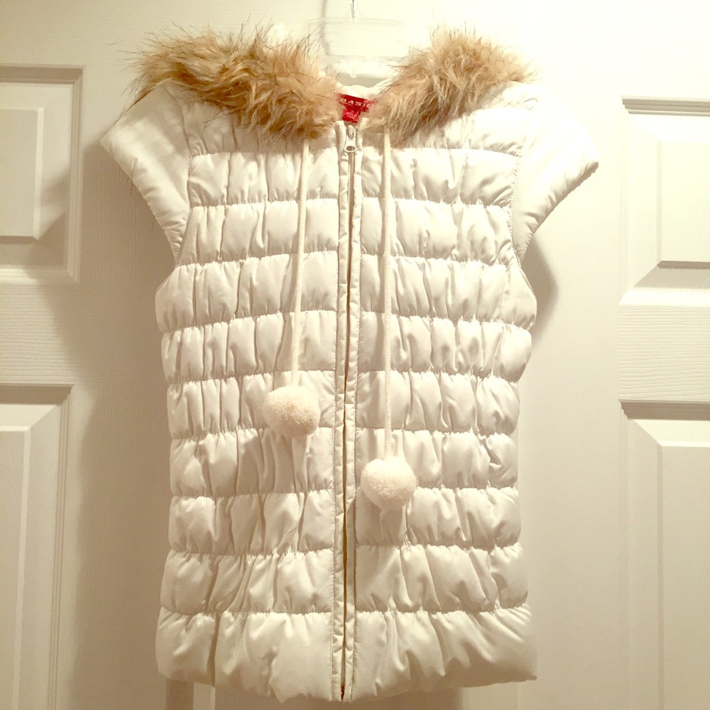 🌸SALE🌸beautiful fur hoodie vest
