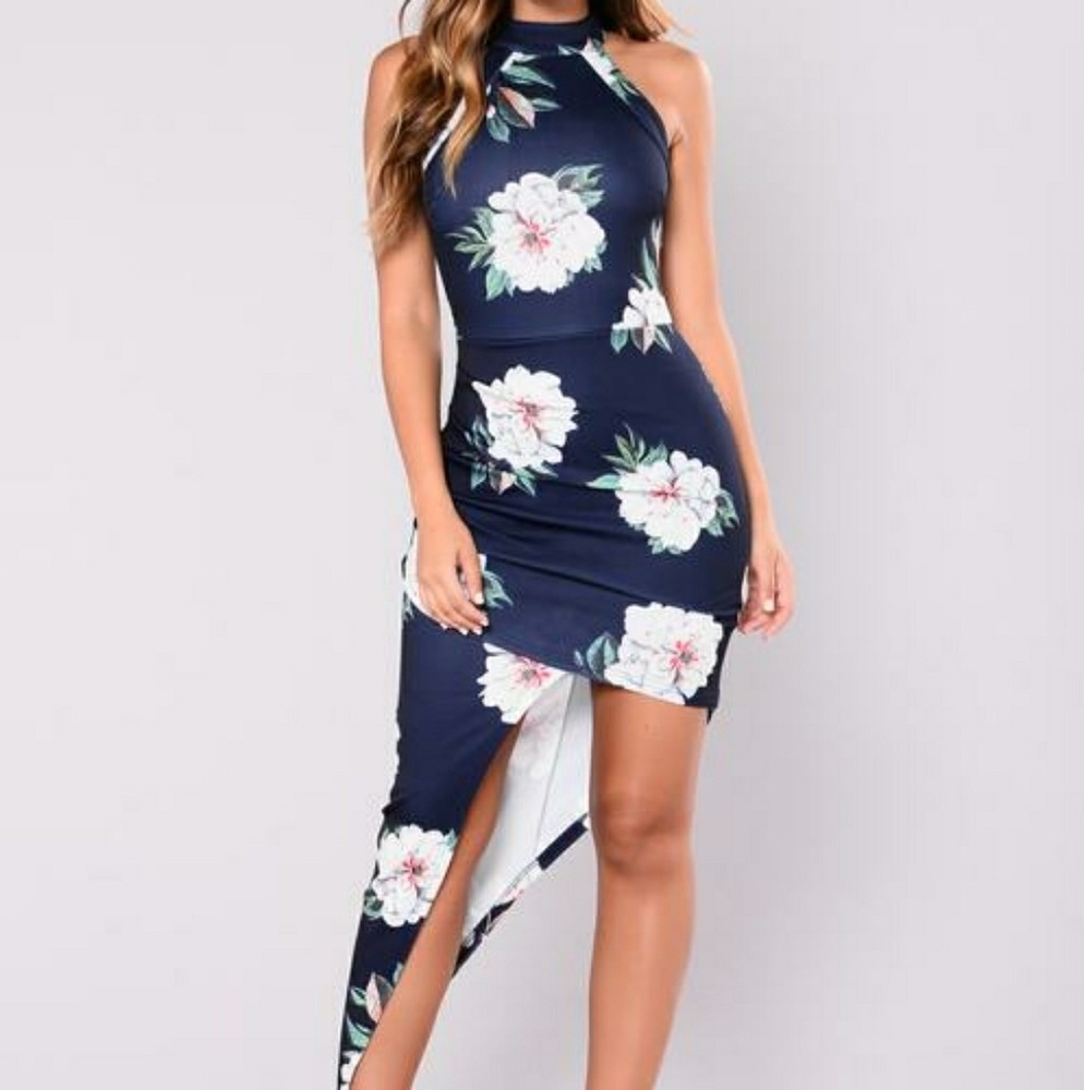 1x / Xl Fashion Nova Floral High Neck Dress
