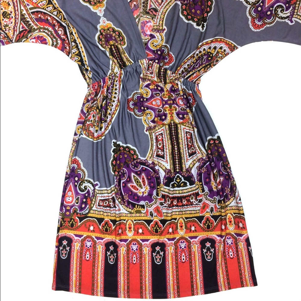 Beautiful Knee-length Kimono Dress