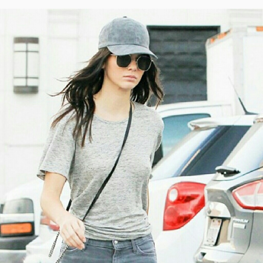 Grey suede baseball hat Kendall bebe