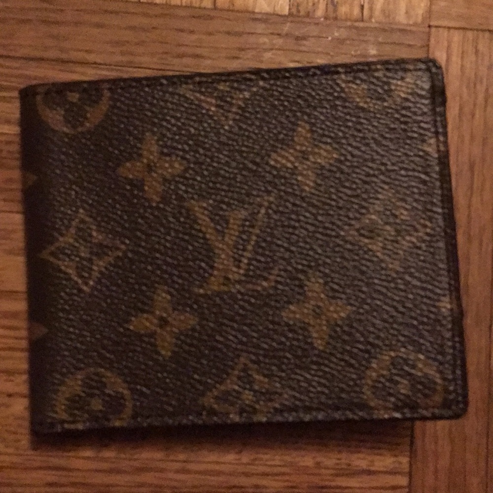 Louis Vuitton men’s wallet