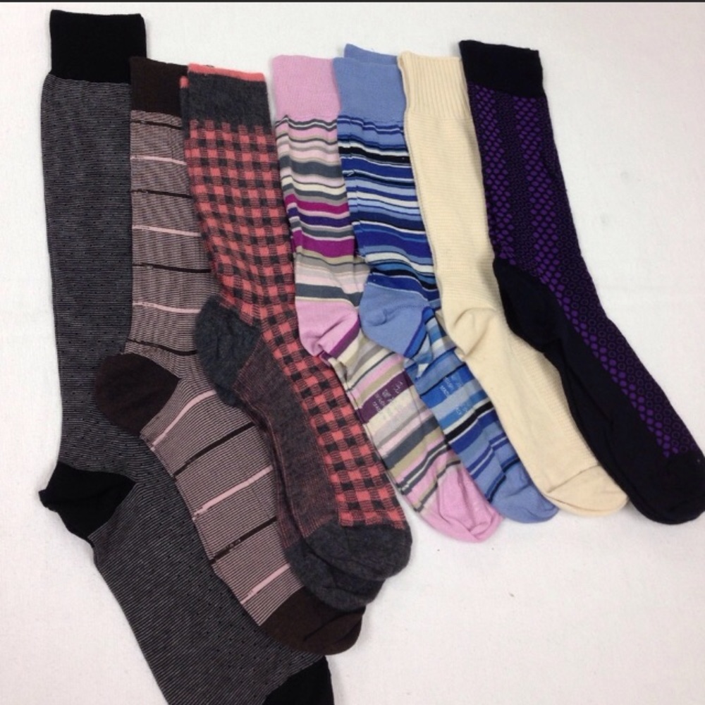 2/$10 NWOT Men Knee Hi Socks