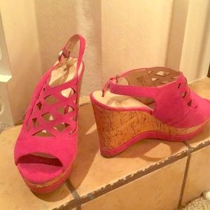 Pink Velvet wedges