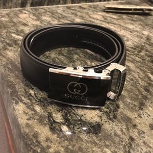 Gucci belt