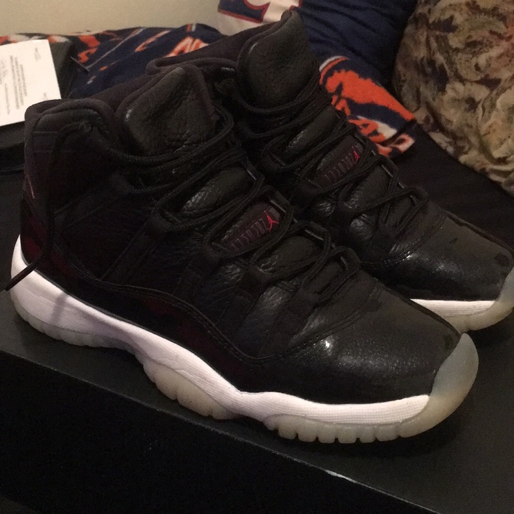 Jordan Retro 11s "72-10"s